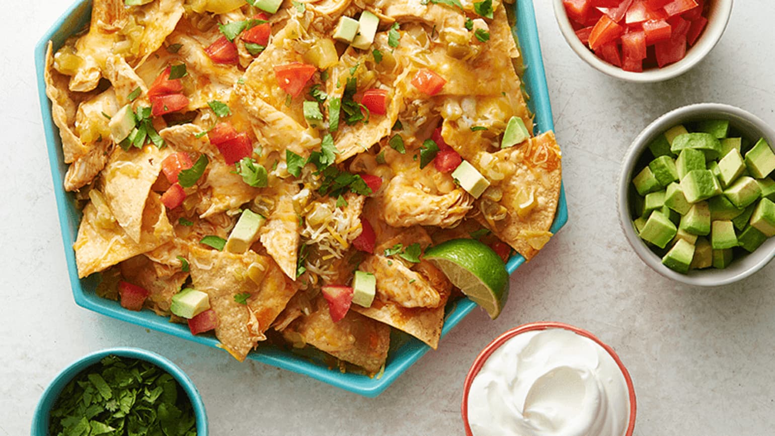 Microwave Cheesy Chicken Nachos